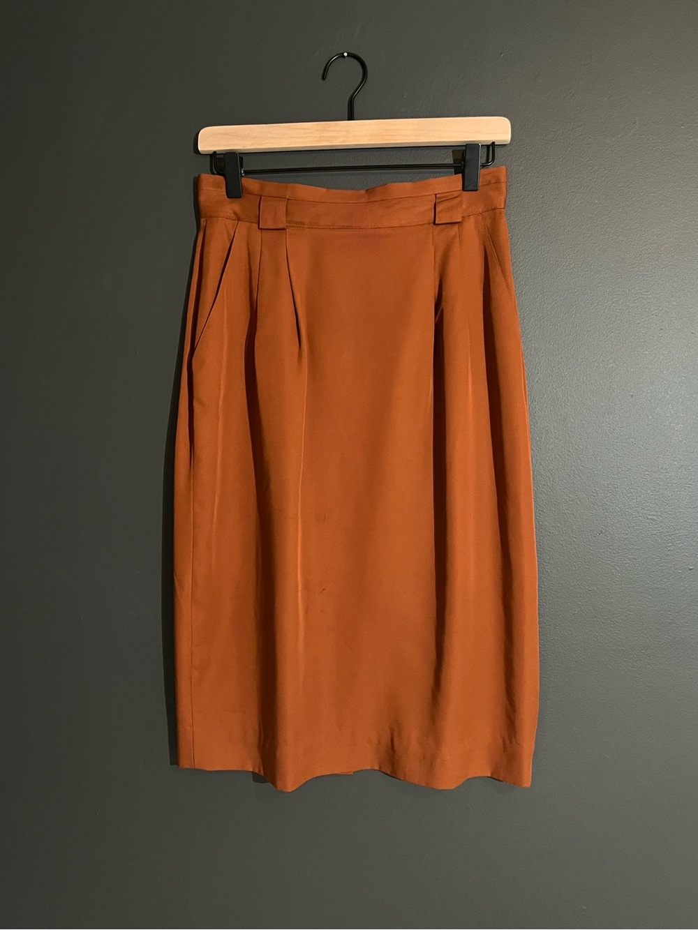 Vintage Rafaella Camel Brown Pleated Rayon Skirt Pockets Lined - Size 8